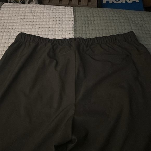 Old Navy High Waisted Stretch Tech Wide Leg Pants - Picture 8 of 12